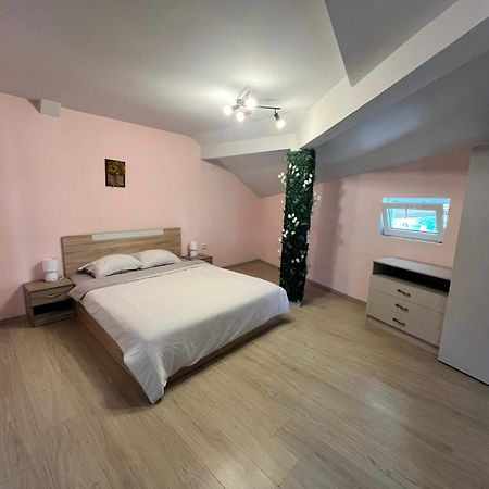 Apartment Happy Holiday Lazur Burgaz Dış mekan fotoğraf
